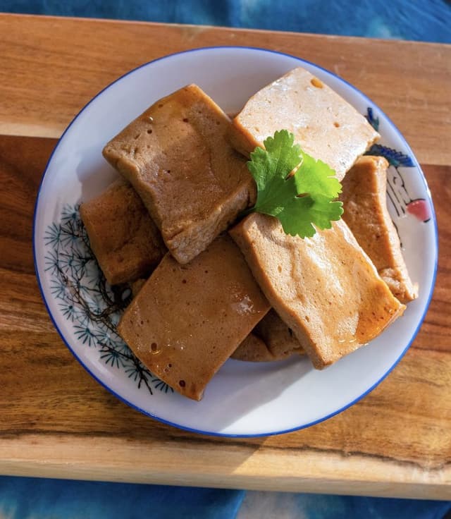 卤百叶豆腐 Marinated Bean Curd