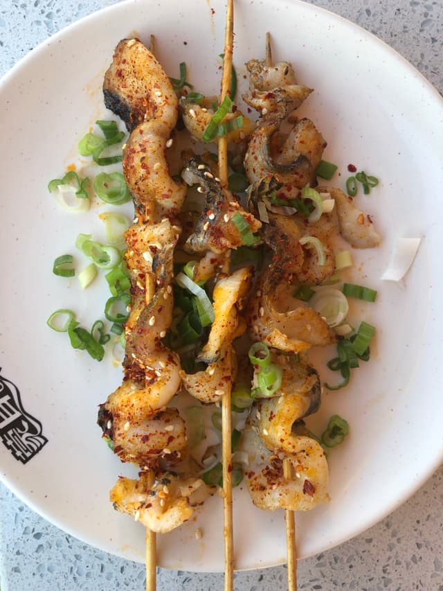 烤黑鱼片 (3串) Grilled Fish Fillet Skewers (3 Skewers)