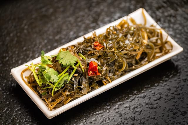 口味海带丝 Marinated Seaweed
